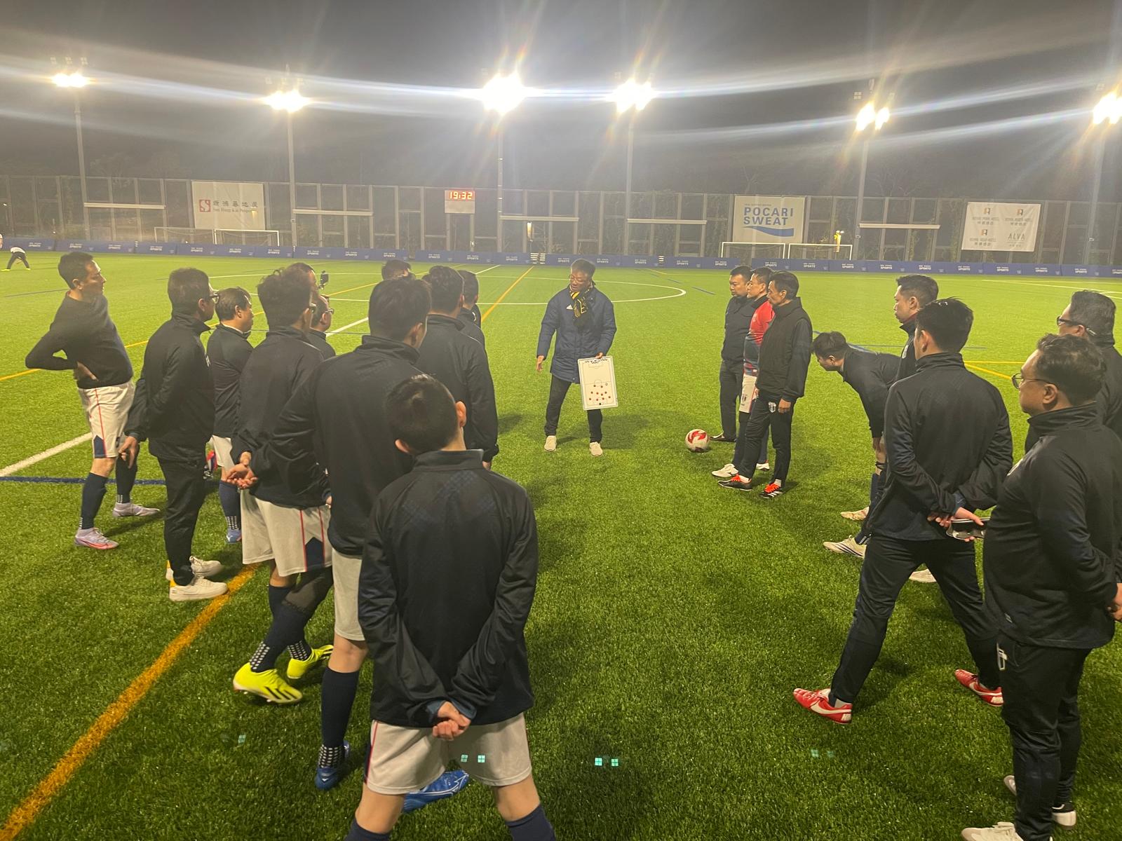 Head Coach Jimmy Tang pre-game tactical deployment